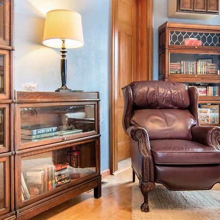 The Lamplighter Bed & Breakfast Of Ludington Exteriör bild