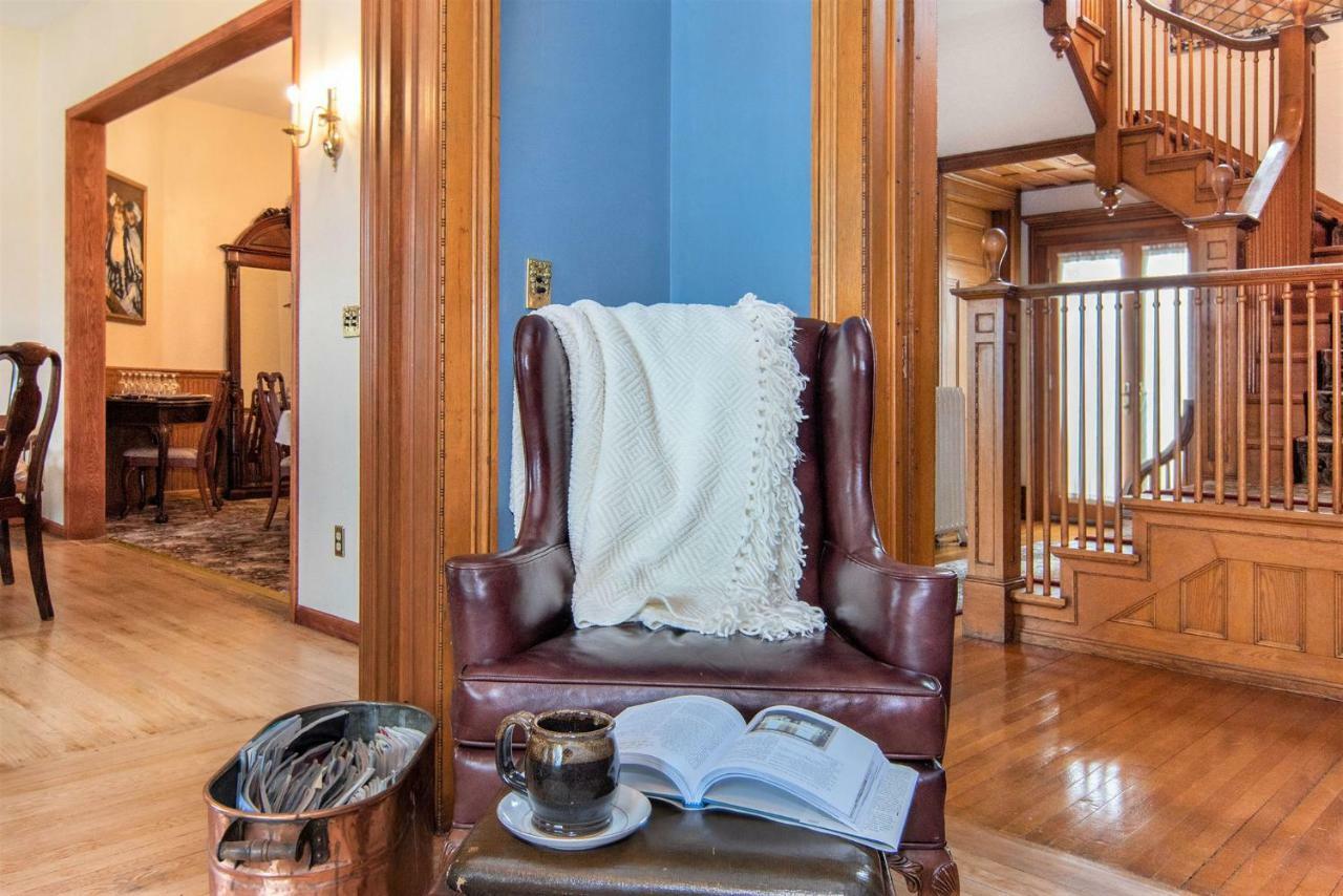 The Lamplighter Bed & Breakfast Of Ludington Exteriör bild