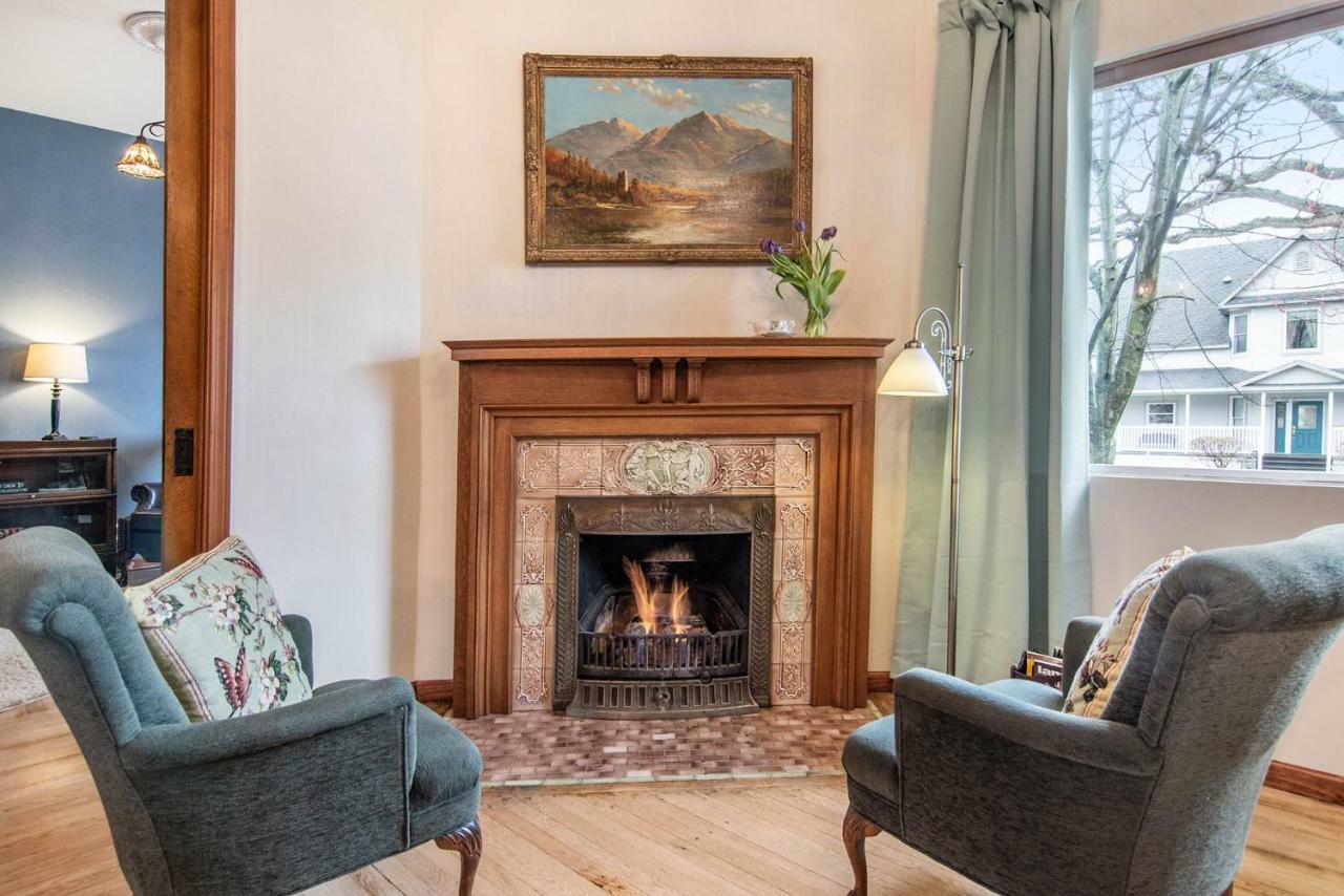 The Lamplighter Bed & Breakfast Of Ludington Exteriör bild