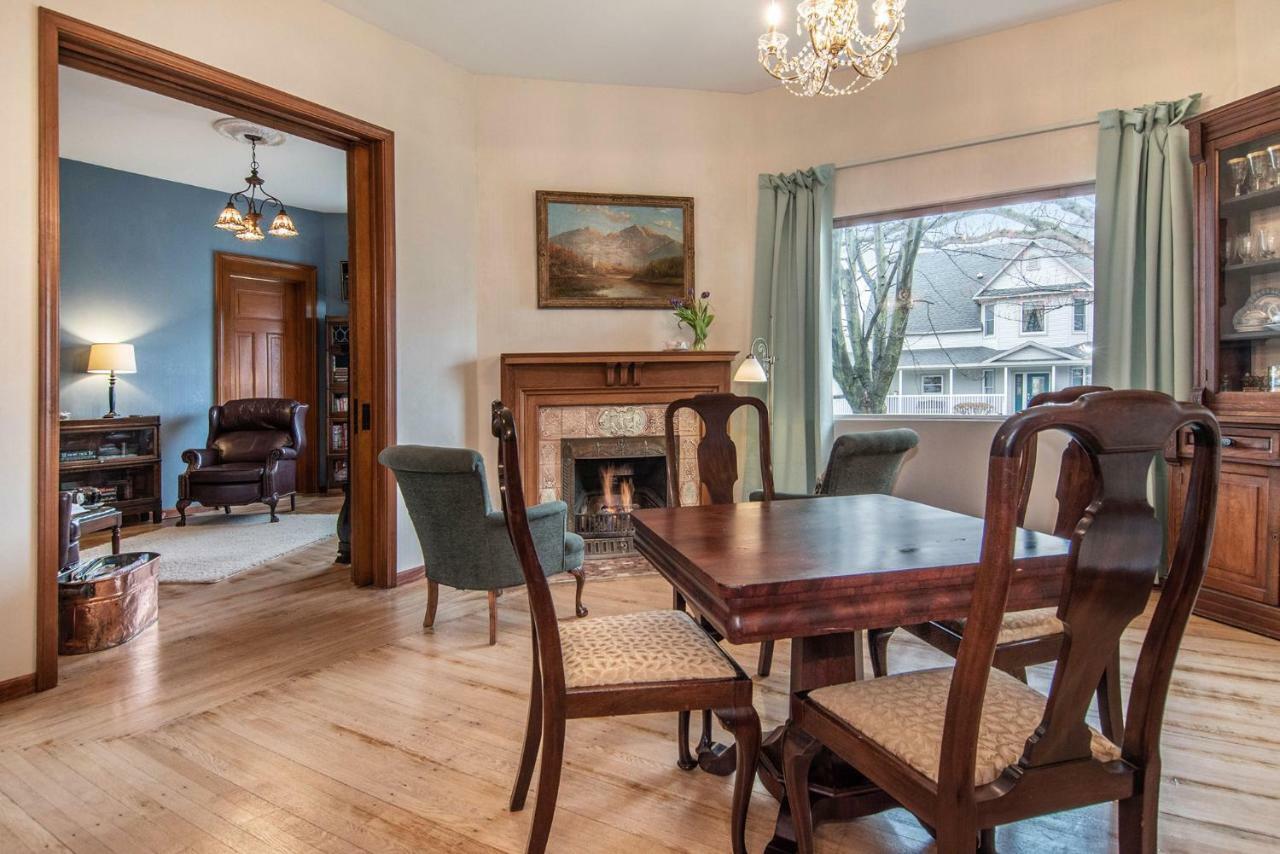 The Lamplighter Bed & Breakfast Of Ludington Exteriör bild